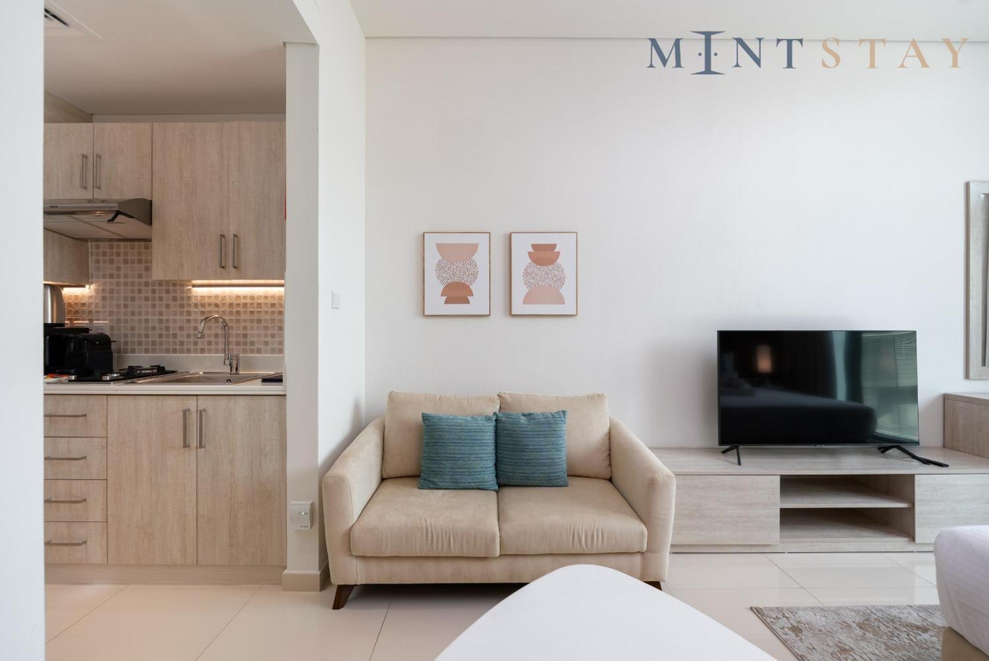 Seven Palm, Palm Jumeirah - Mint Stay Dubai Luaran gambar