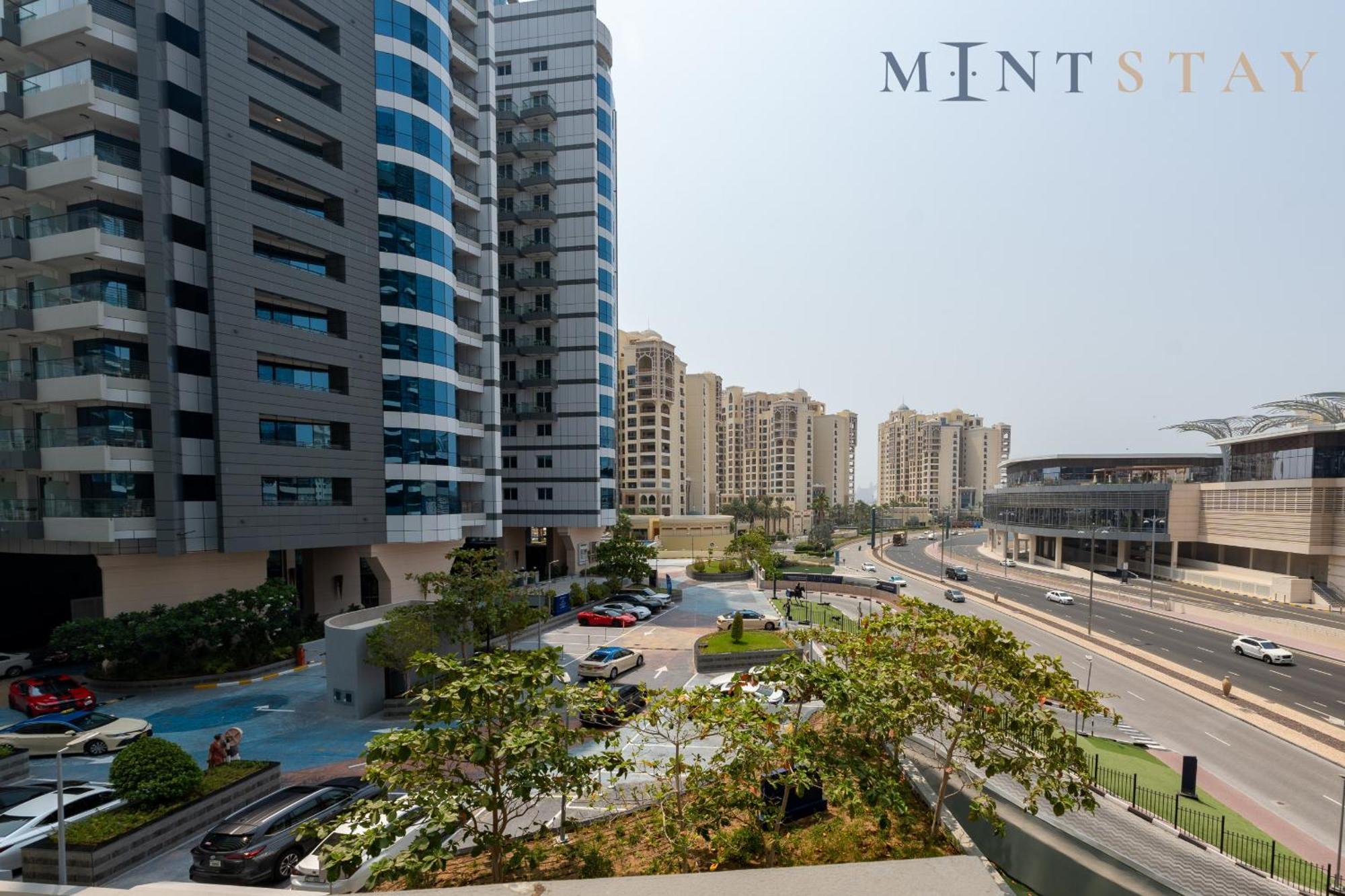 Seven Palm, Palm Jumeirah - Mint Stay Dubai Luaran gambar