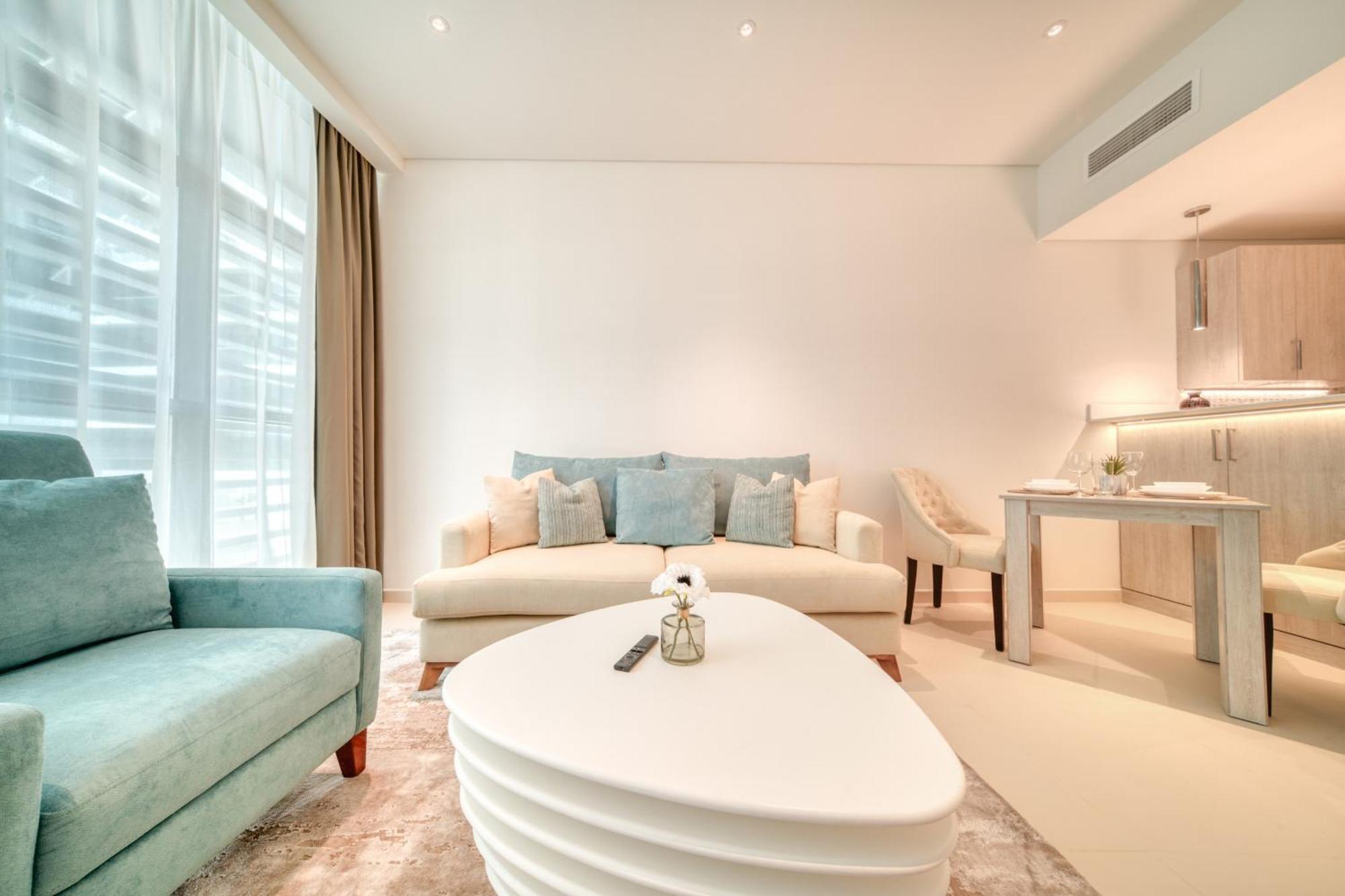 Seven Palm, Palm Jumeirah - Mint Stay Dubai Luaran gambar